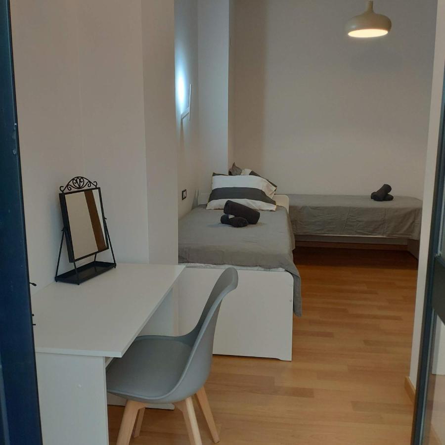 Unique Apartment In Malaga City Center With Pool Exterior foto